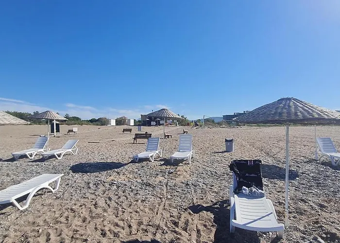 Triblex I Private I Walking Distance To The Sea 300 Meters Side